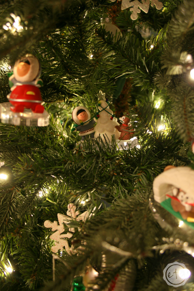 Holiday Traditions: A Frosty Friend Christmas
