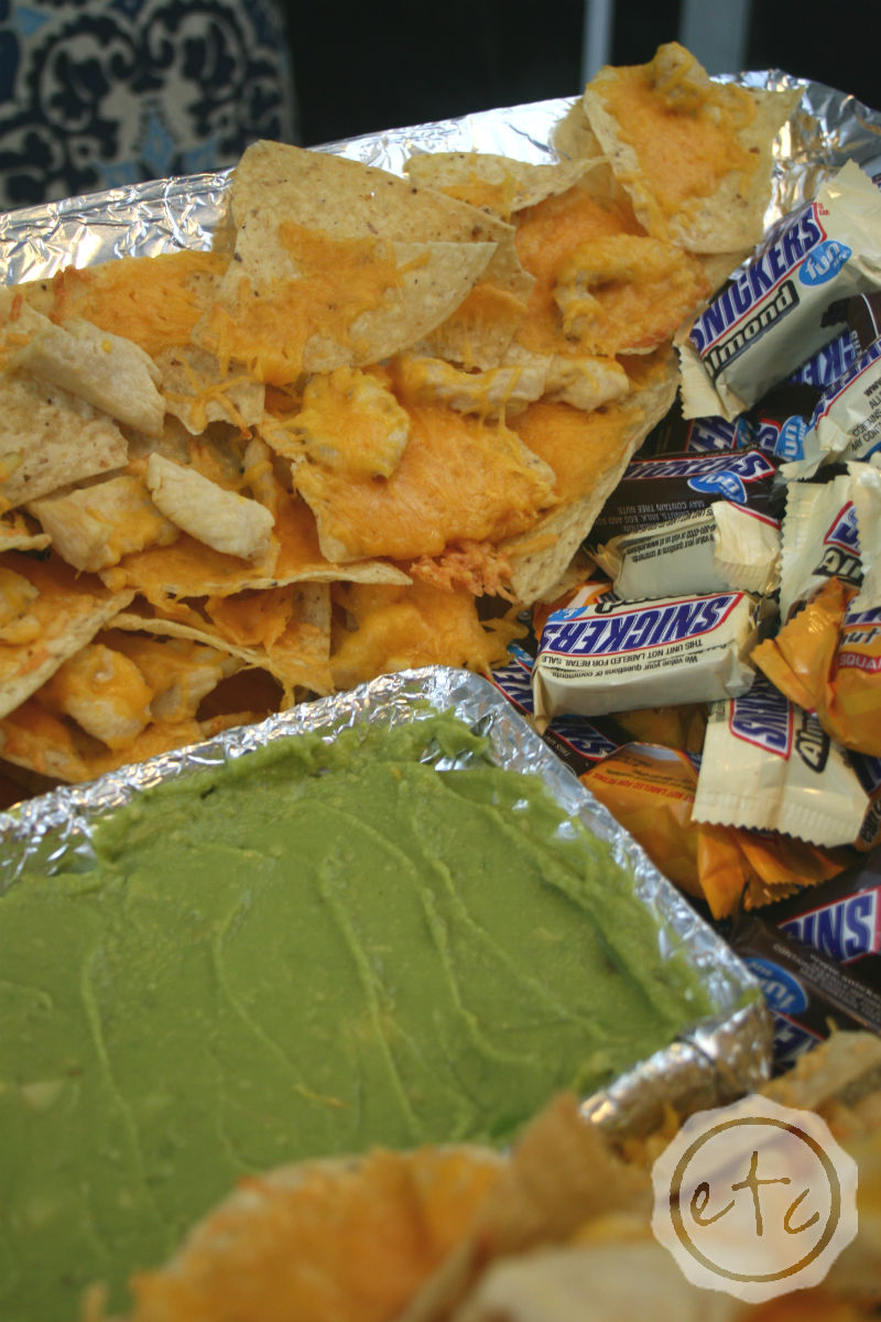 How to Build a TOSTITOS® Nacho Snack Stadium! with Happily Ever After, Etc.