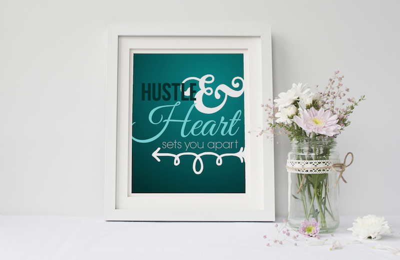 How cute are these free printables! I have to hang this over my desk where I'll see it every day! @HappilyEverAEtc
