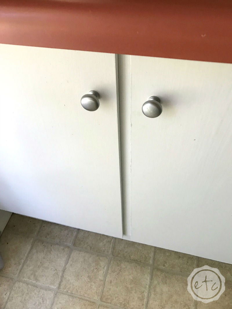 Painted Kitchen Cabinet Makeover