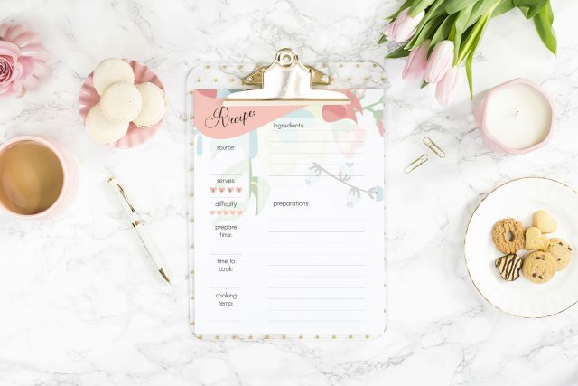 Floral Recipe Card: 1 Printable Full Sized Recipe Sheet & 1 Printable Recipe Card